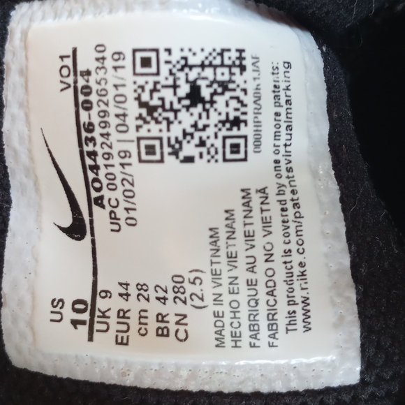 NIKE KYRIE FLYTRAP 2 BLACK SNEAKERS - Picture 9 of 9